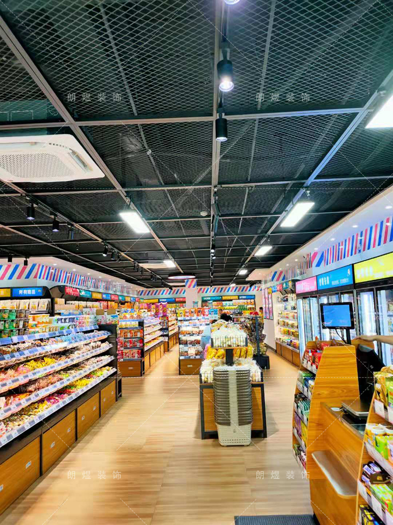 零食店鋪裝修完工現場實景圖